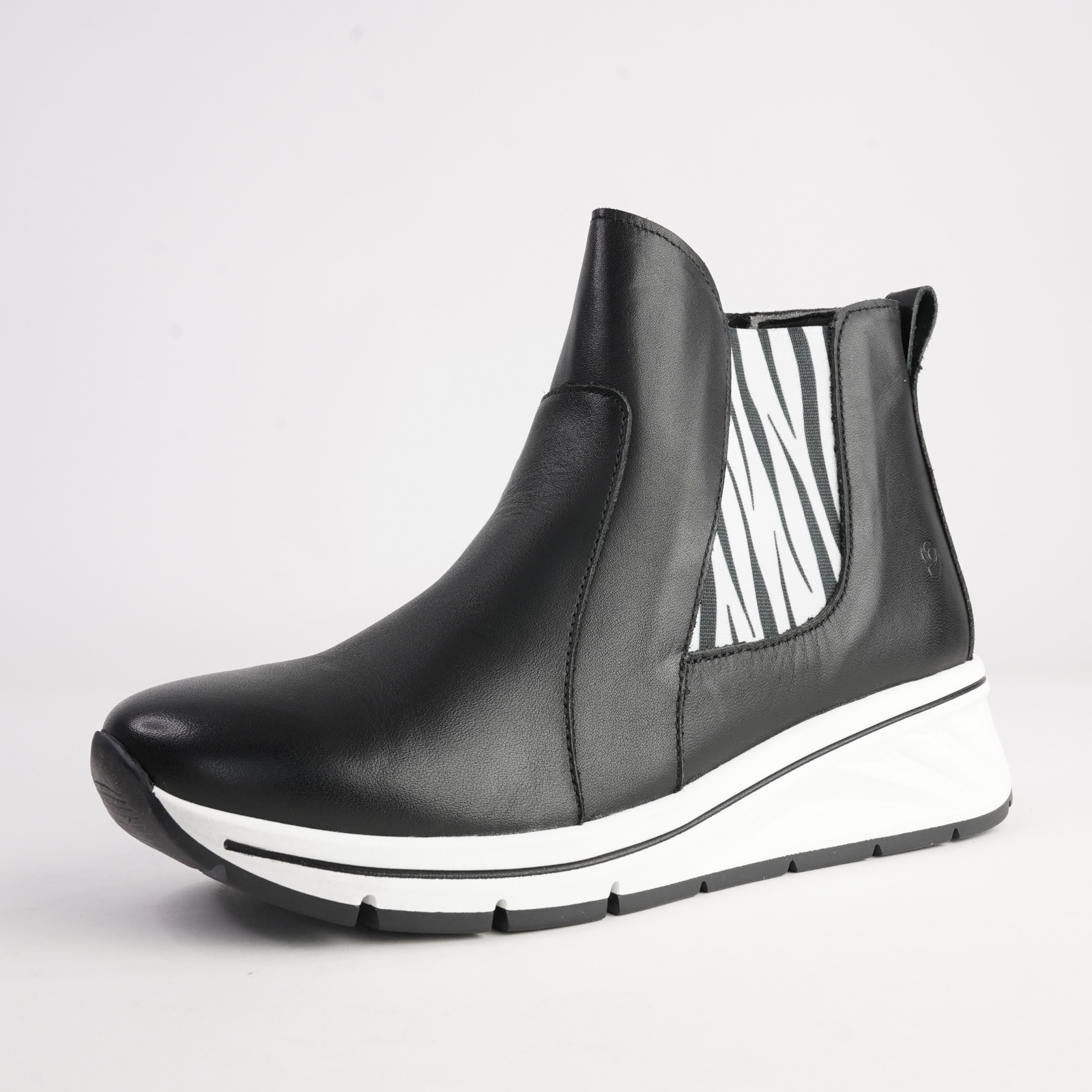 Brussels Black Leather Ankle Boots