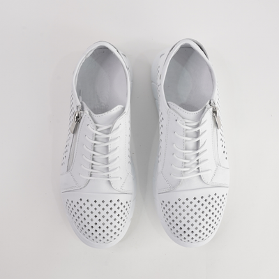 Eg17 White Leather Sneakers