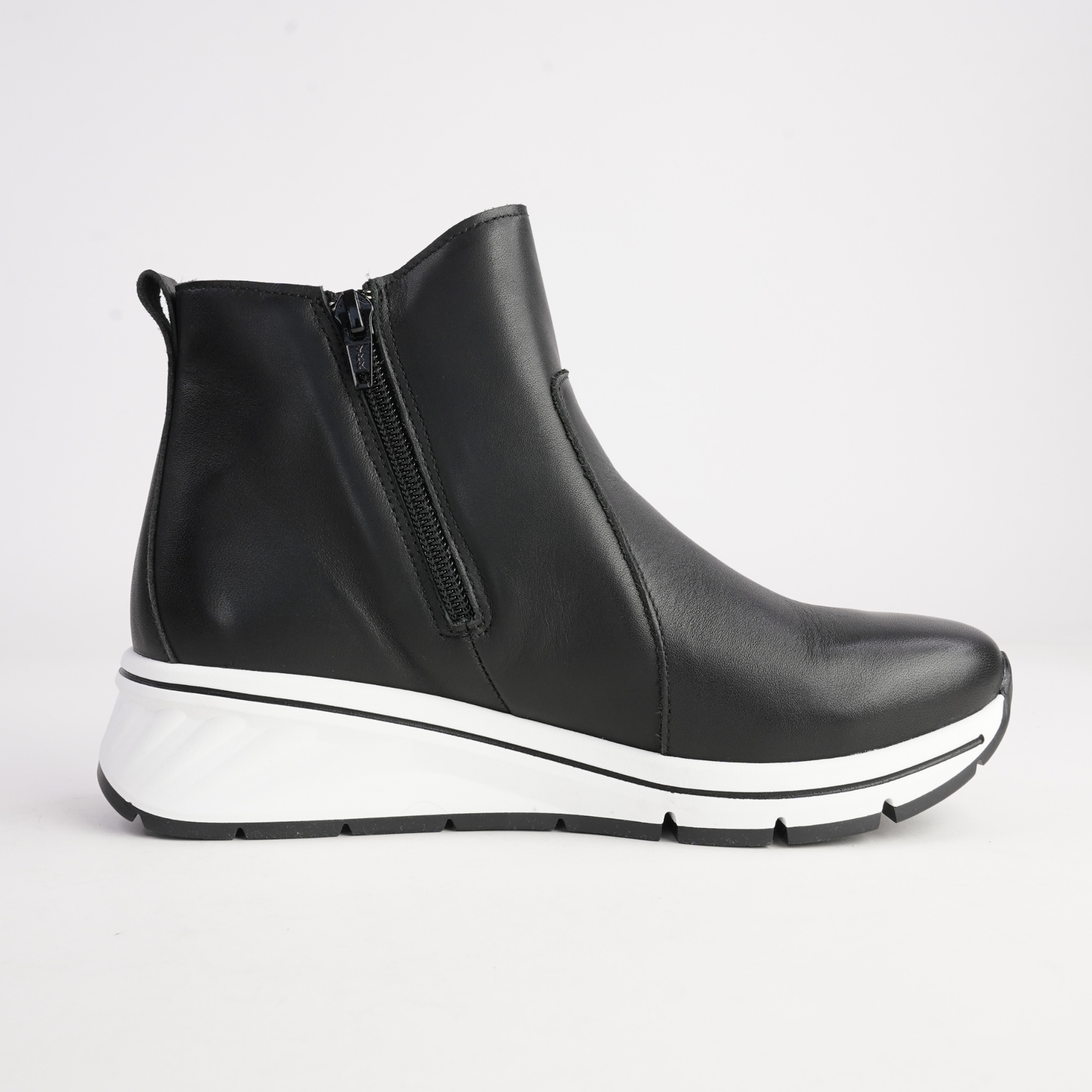 Brussels Black Leather Ankle Boots
