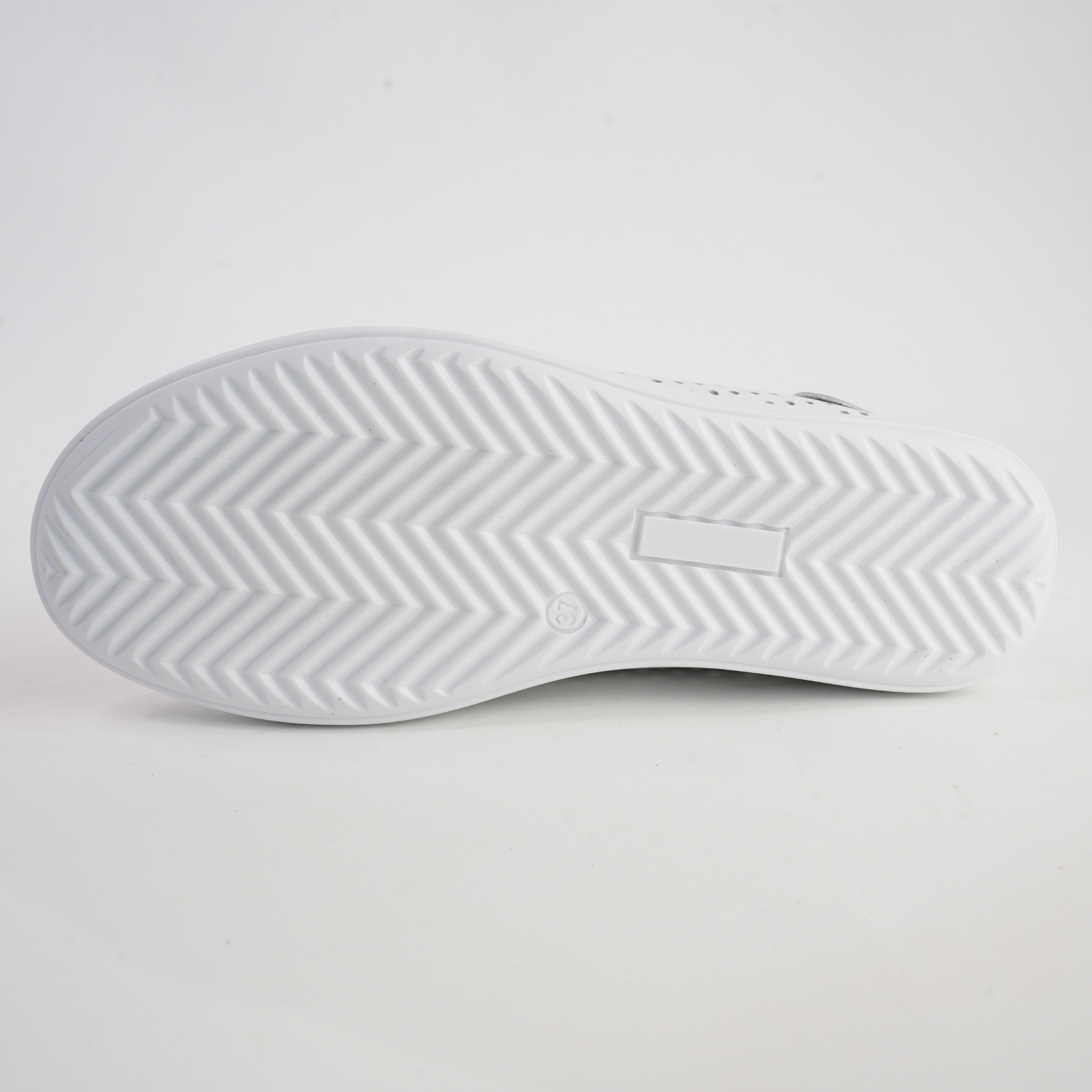 Eg17 White Leather Sneakers