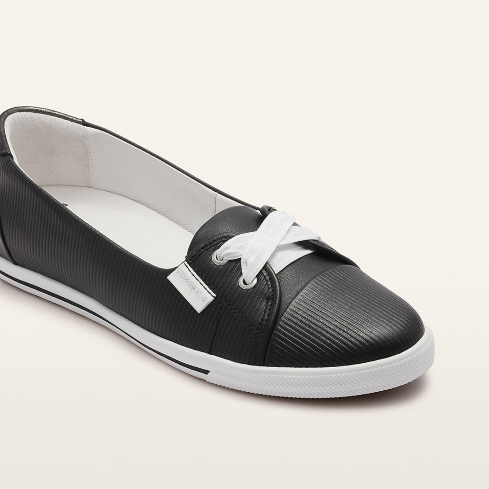 Hannah III Black Emboss Leather Sneakers