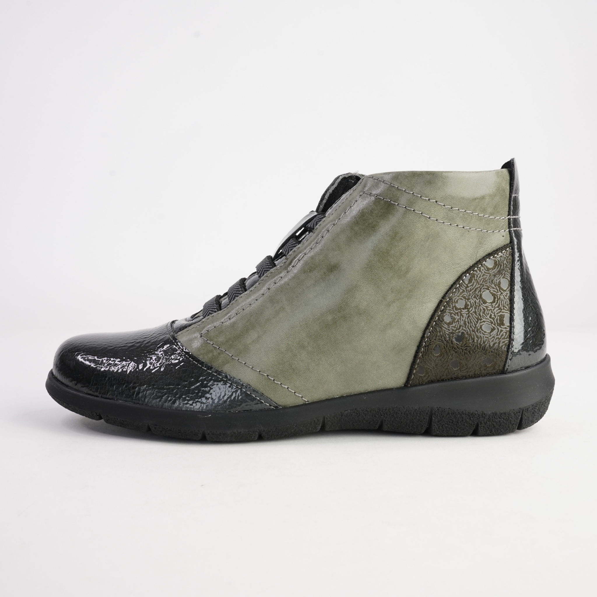 Oxana Hunter Leather Lace Up Boots