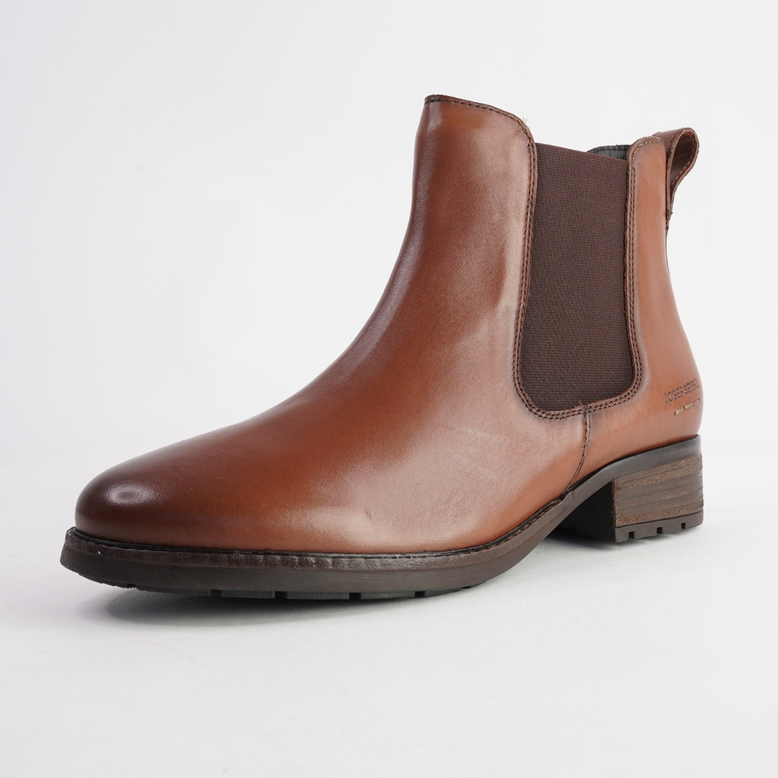Kate 12 Cognac Leather Ankle Boots