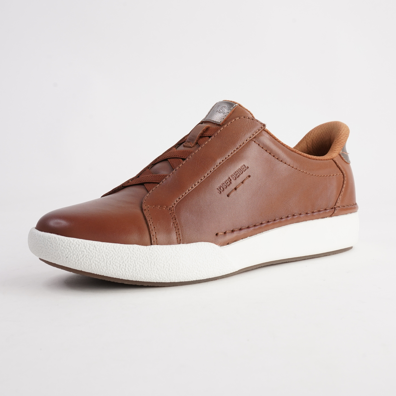 Claire 33 Camel Leather Sneakers