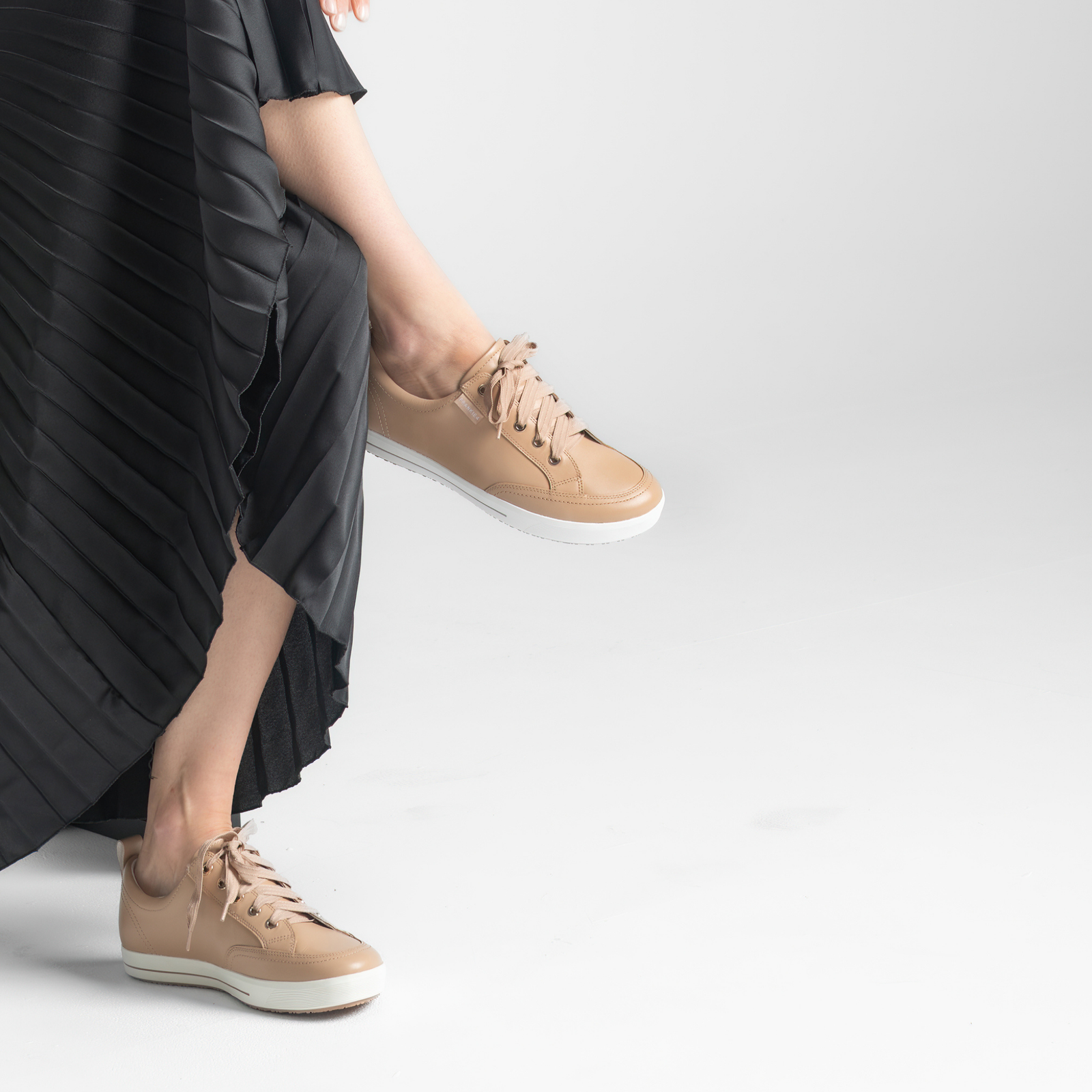 Ellie V Sand Leather Sneakers