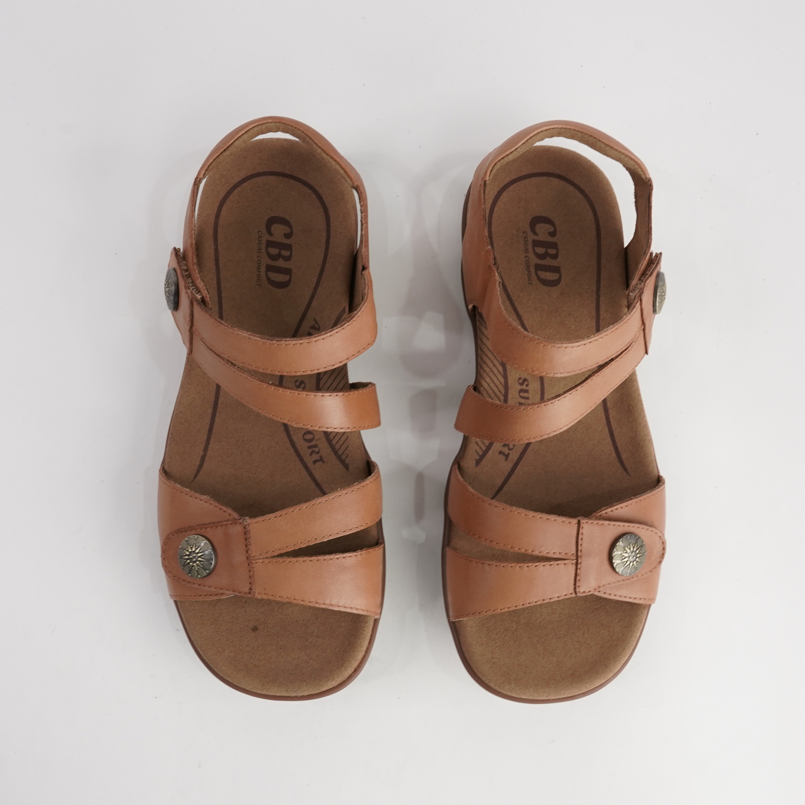 Trophy Tan Leather Sandals