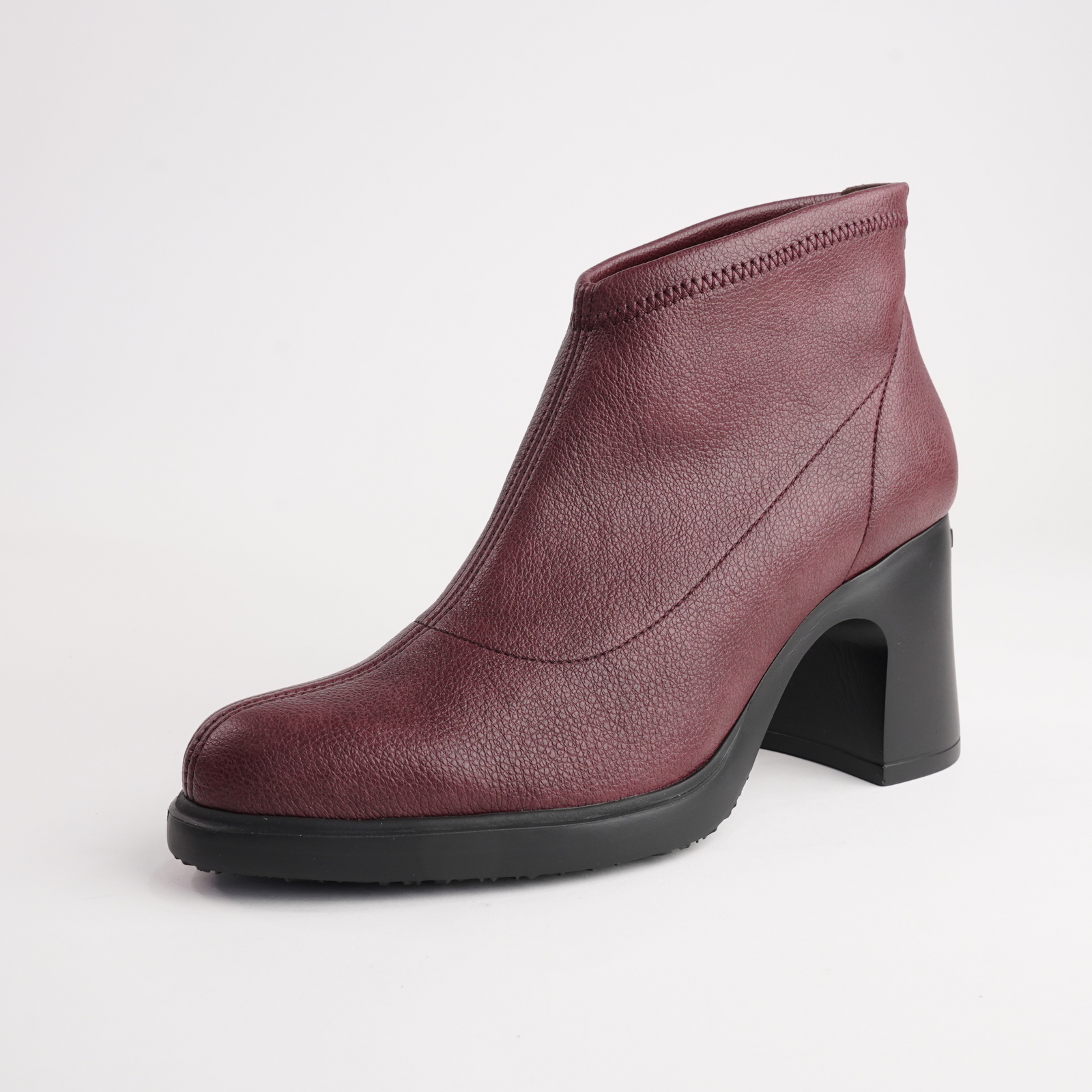 Liane Vino Ankle Boots