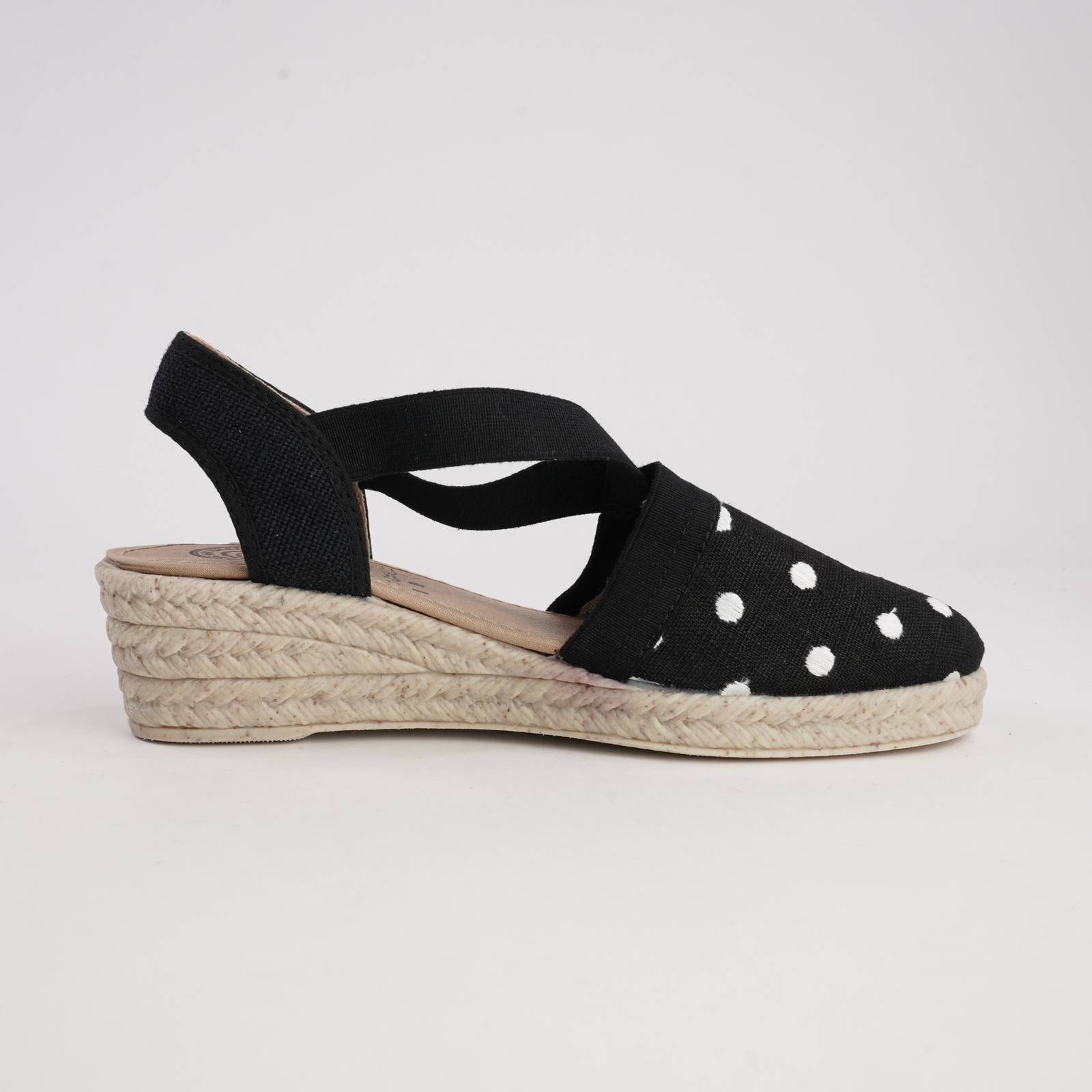 R18021 Black Spot Espadrille Wedges
