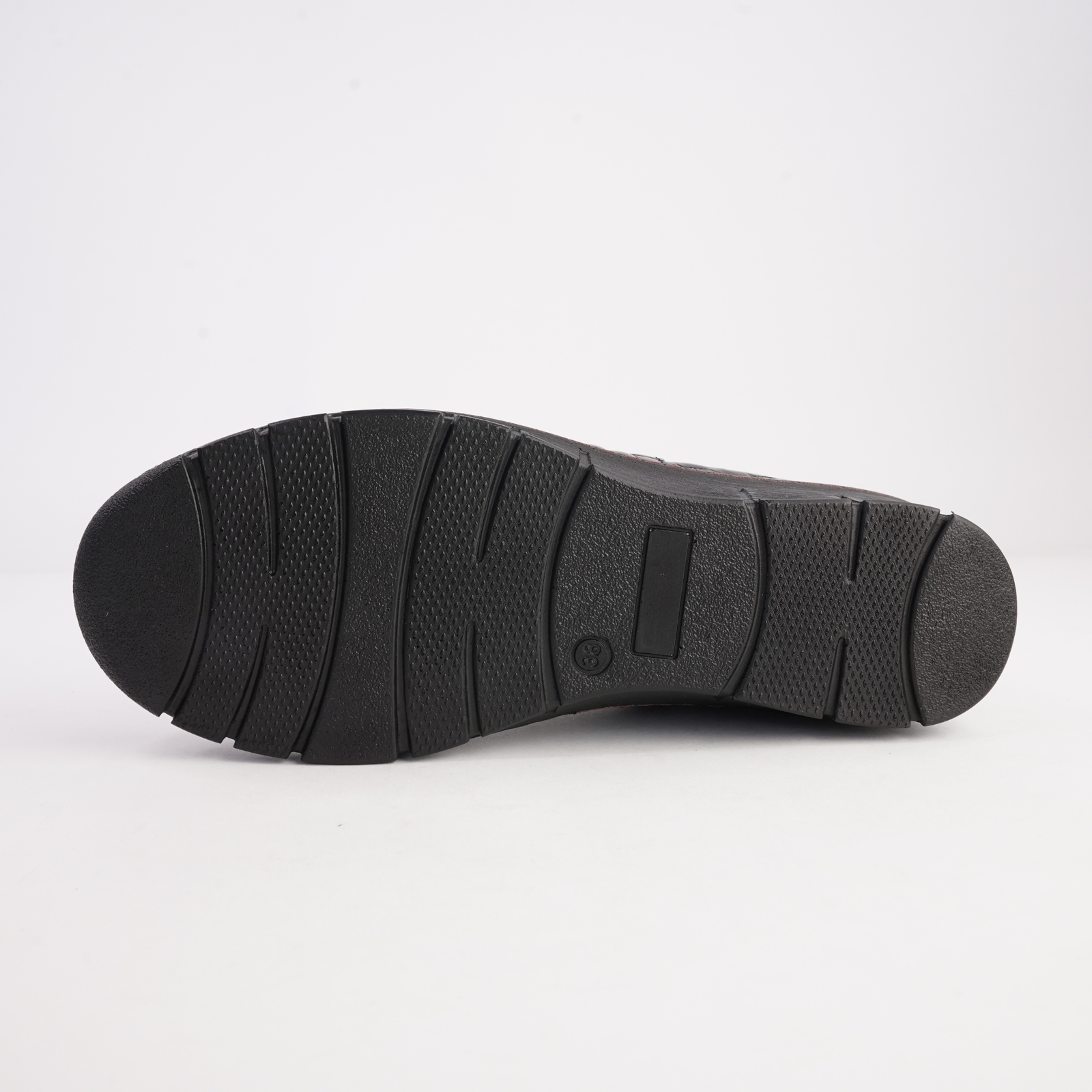 CP452-22 Black Croc Leather Ankle Boots