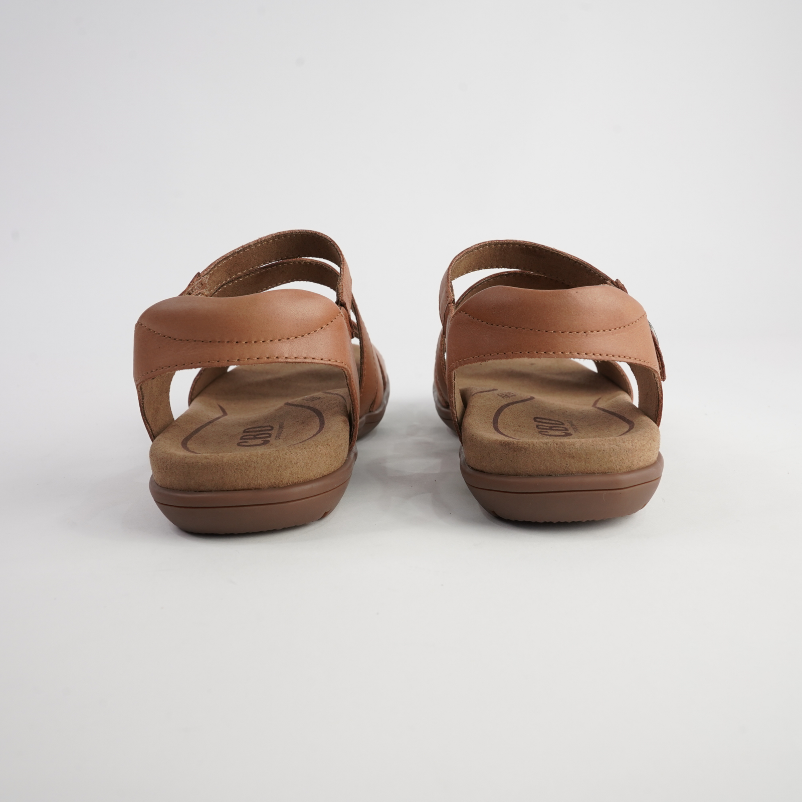 Trophy Tan Leather Sandals