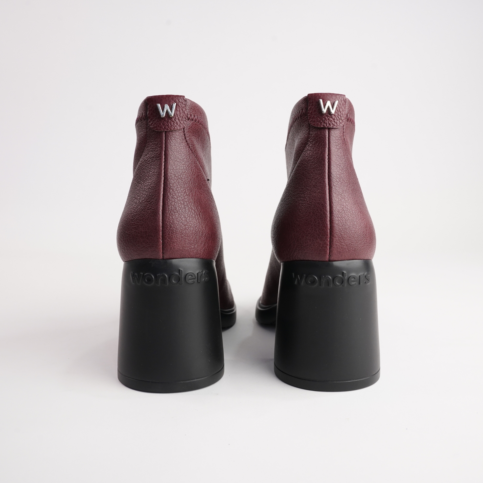 Liane Vino Ankle Boots