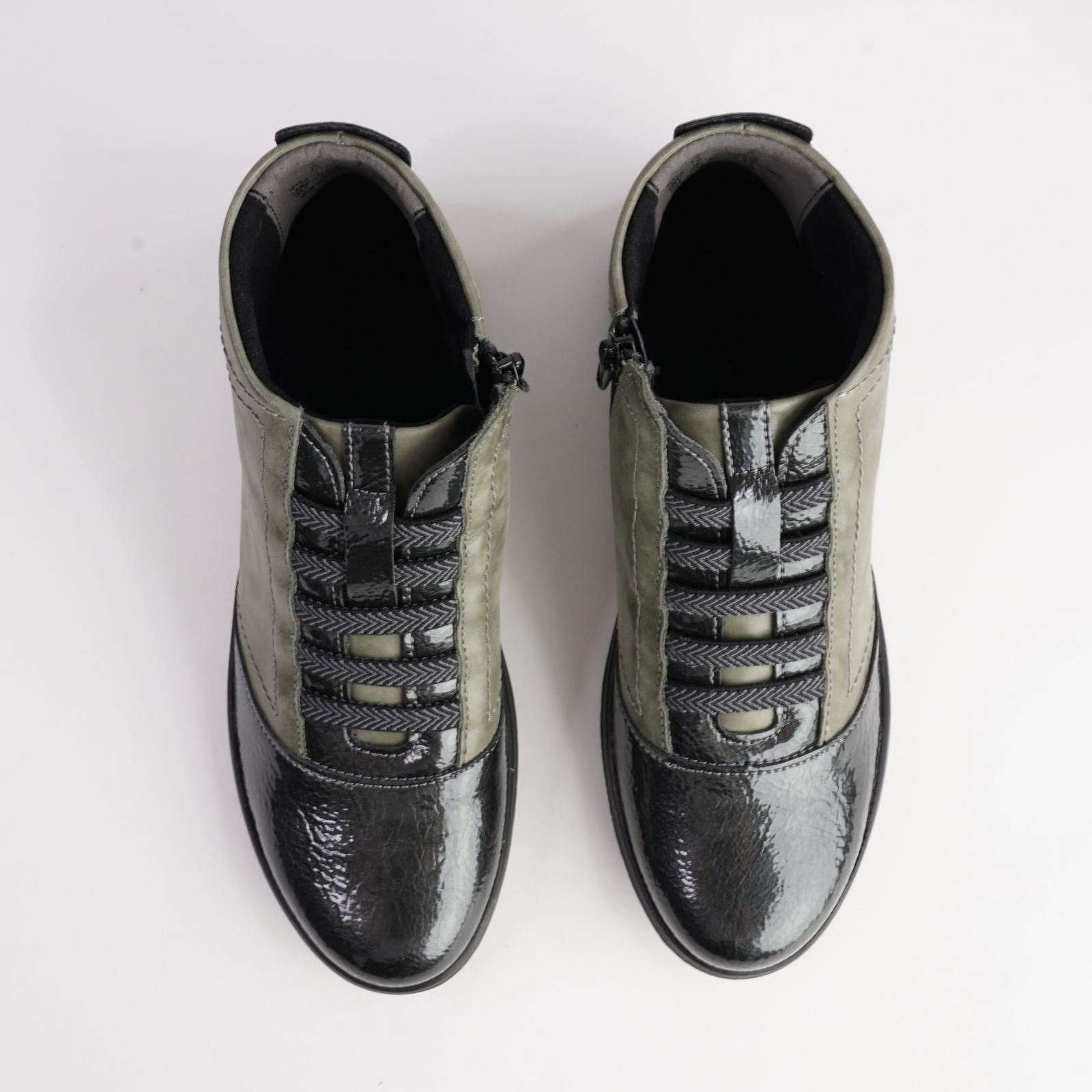 Oxana Hunter Leather Lace Up Boots