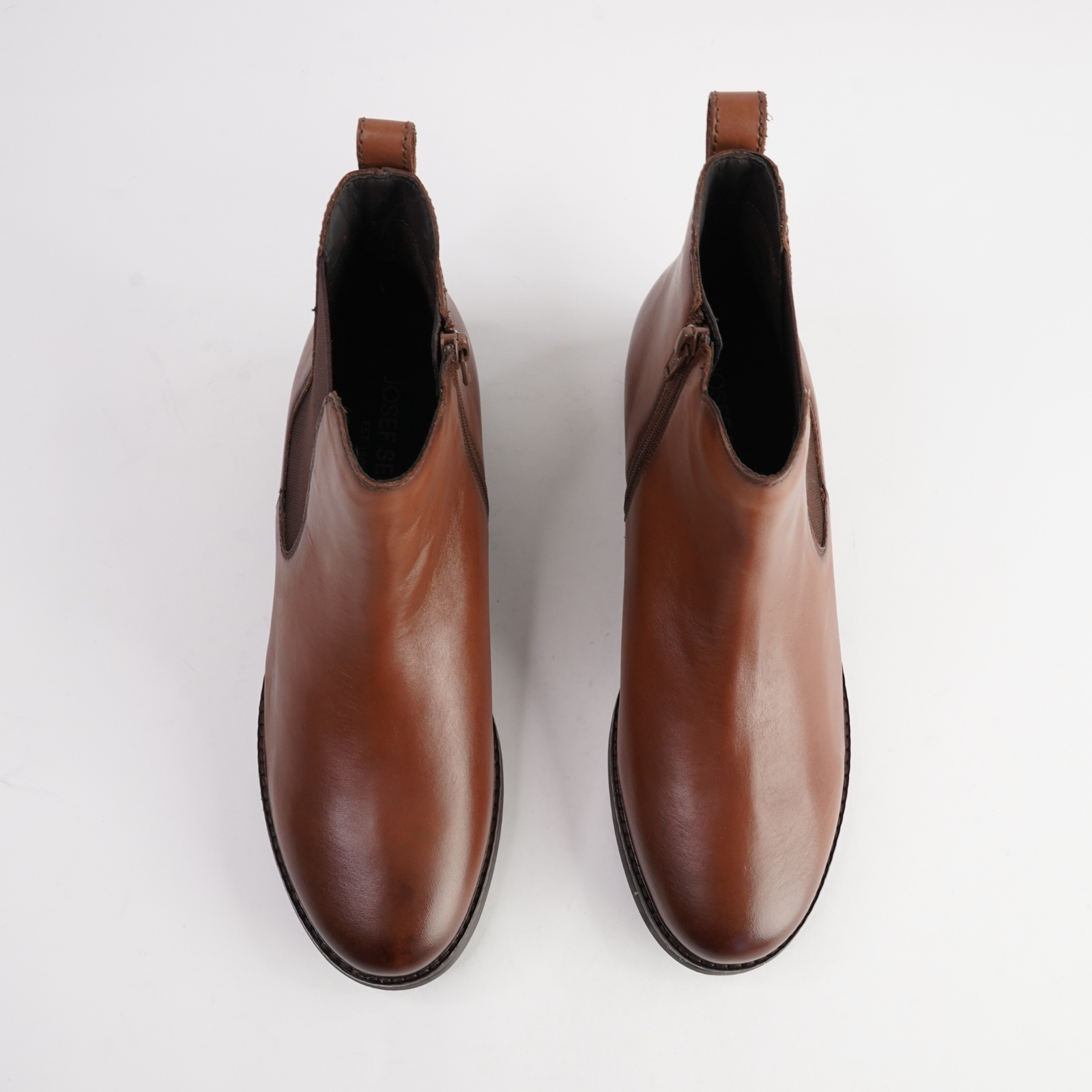 Kate 12 Cognac Leather Ankle Boots