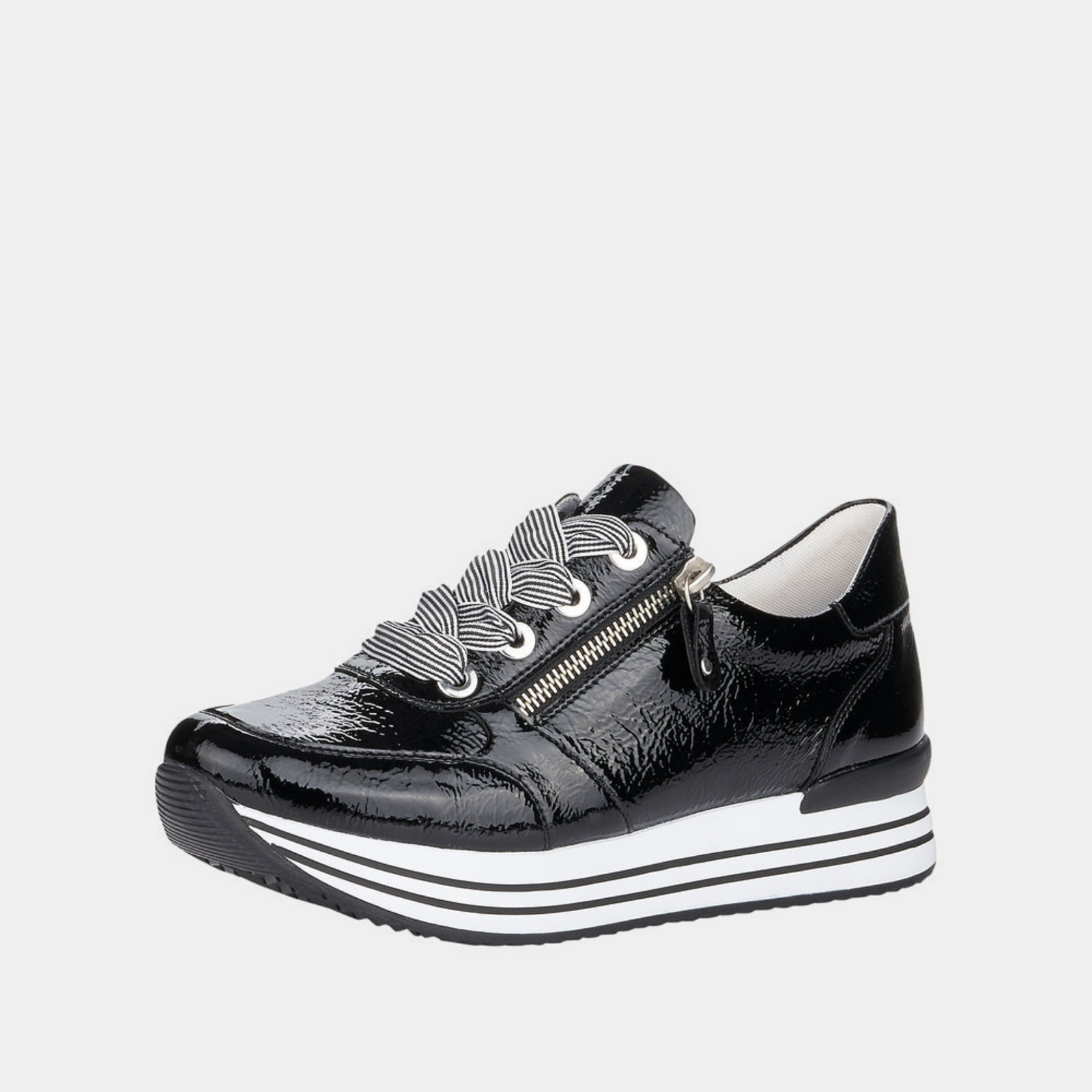 D1302 Schwarz Patent Leather Sneakers