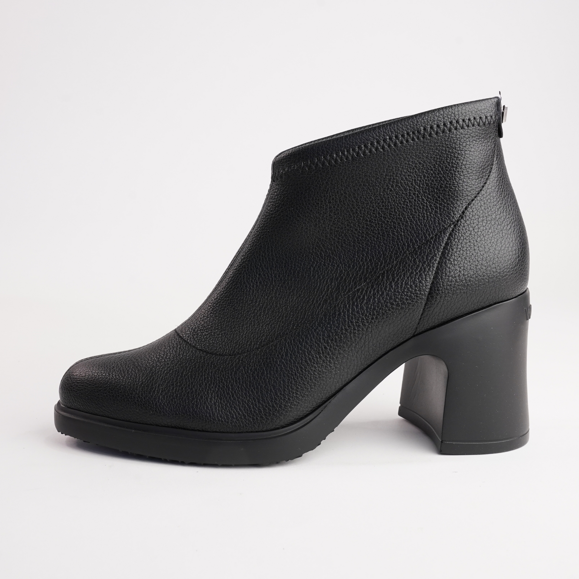 Liane Black Ankle Boots