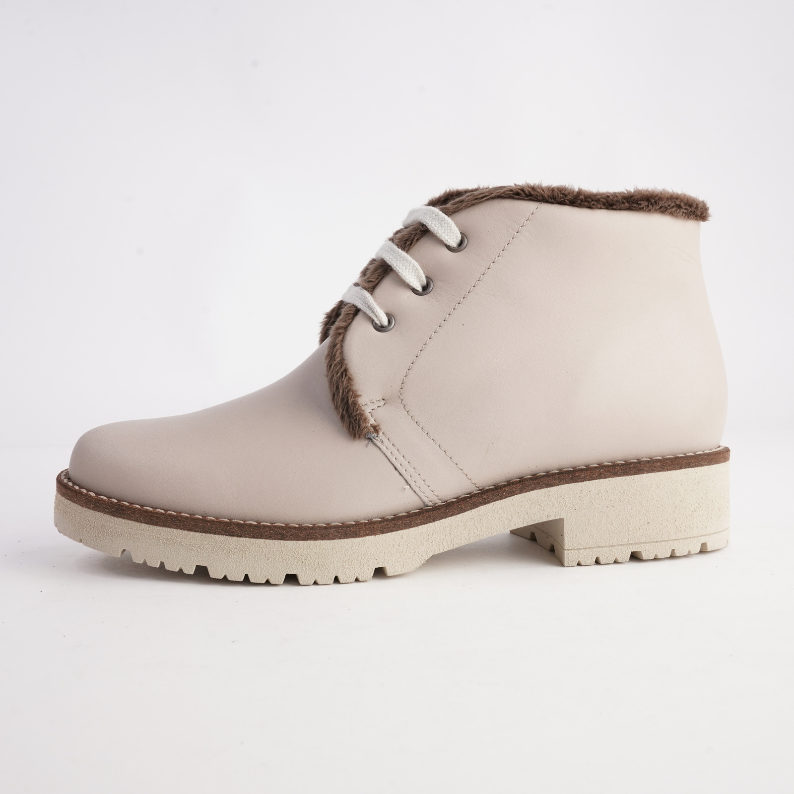 10777 Piedra Leather Lace Up Boots