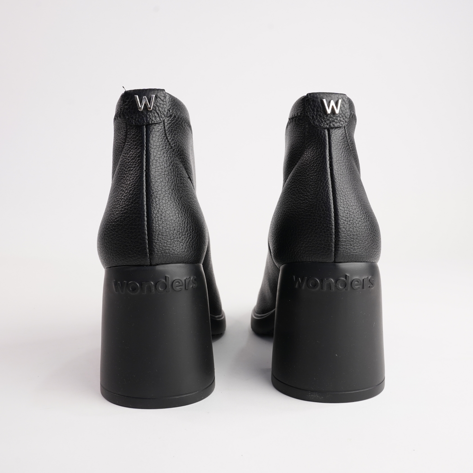 Liane Black Ankle Boots