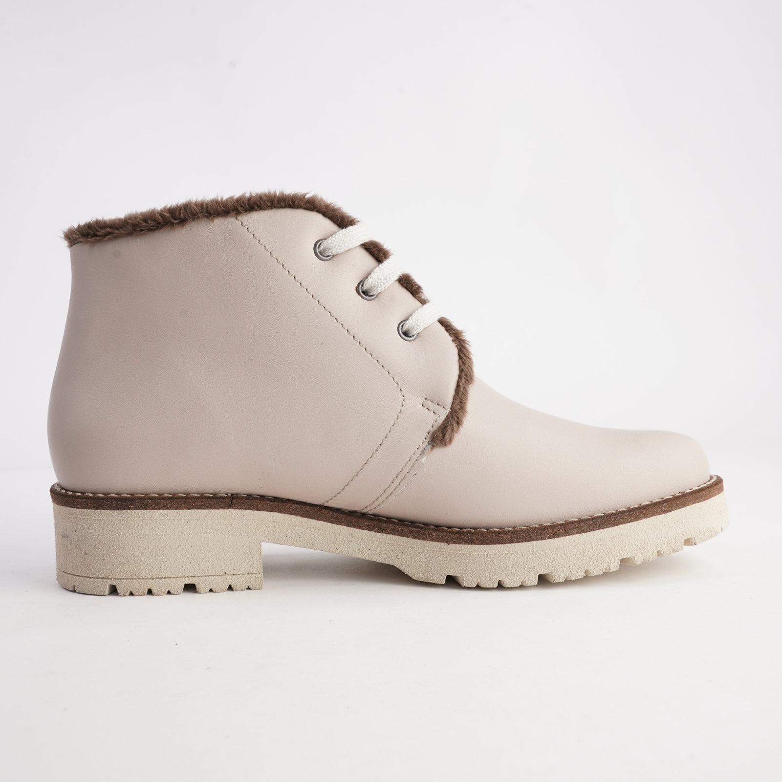 10777 Piedra Leather Lace Up Boots