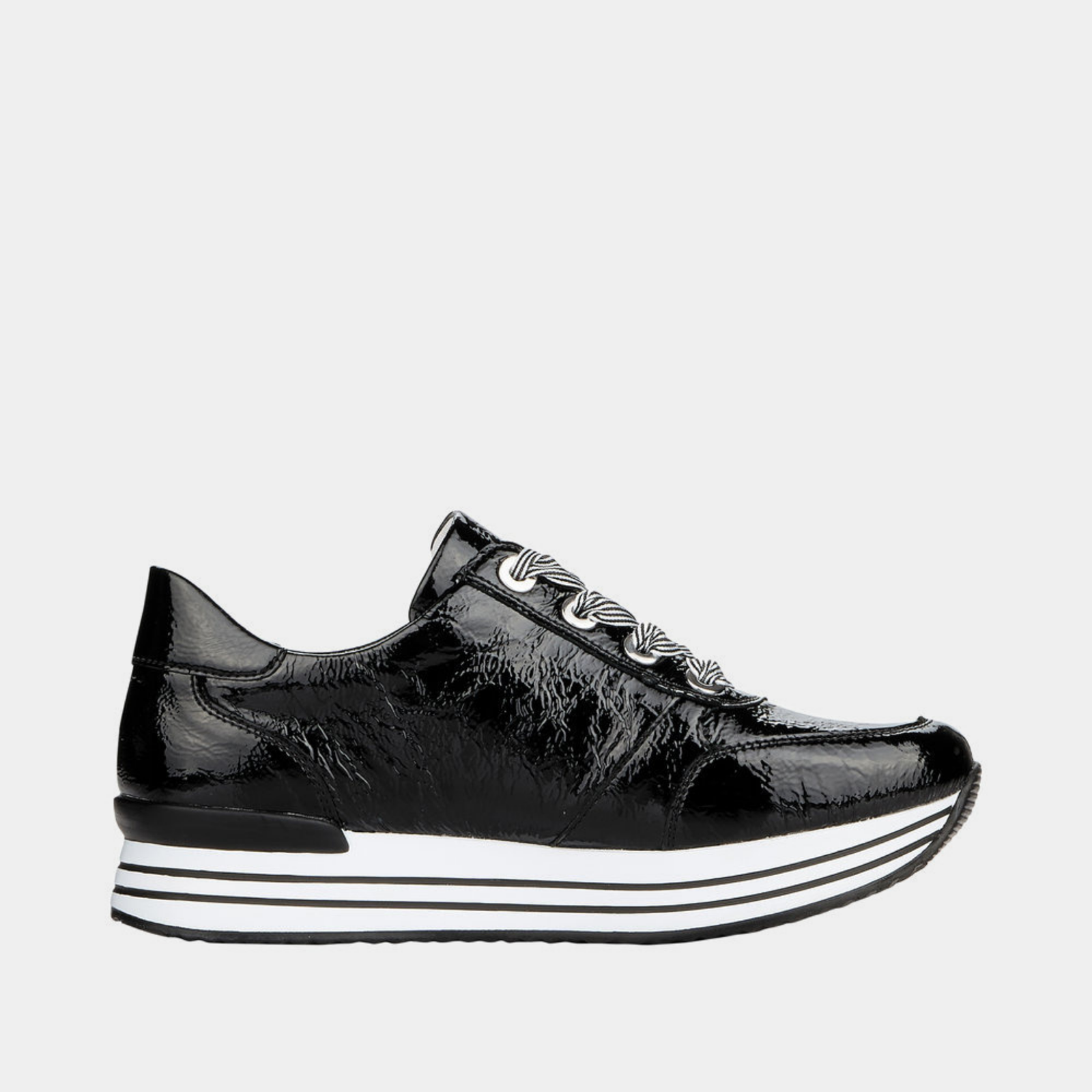 D1302 Schwarz Patent Leather Sneakers