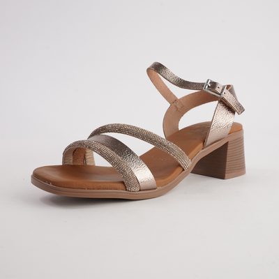 Olean Cava Leather Heels