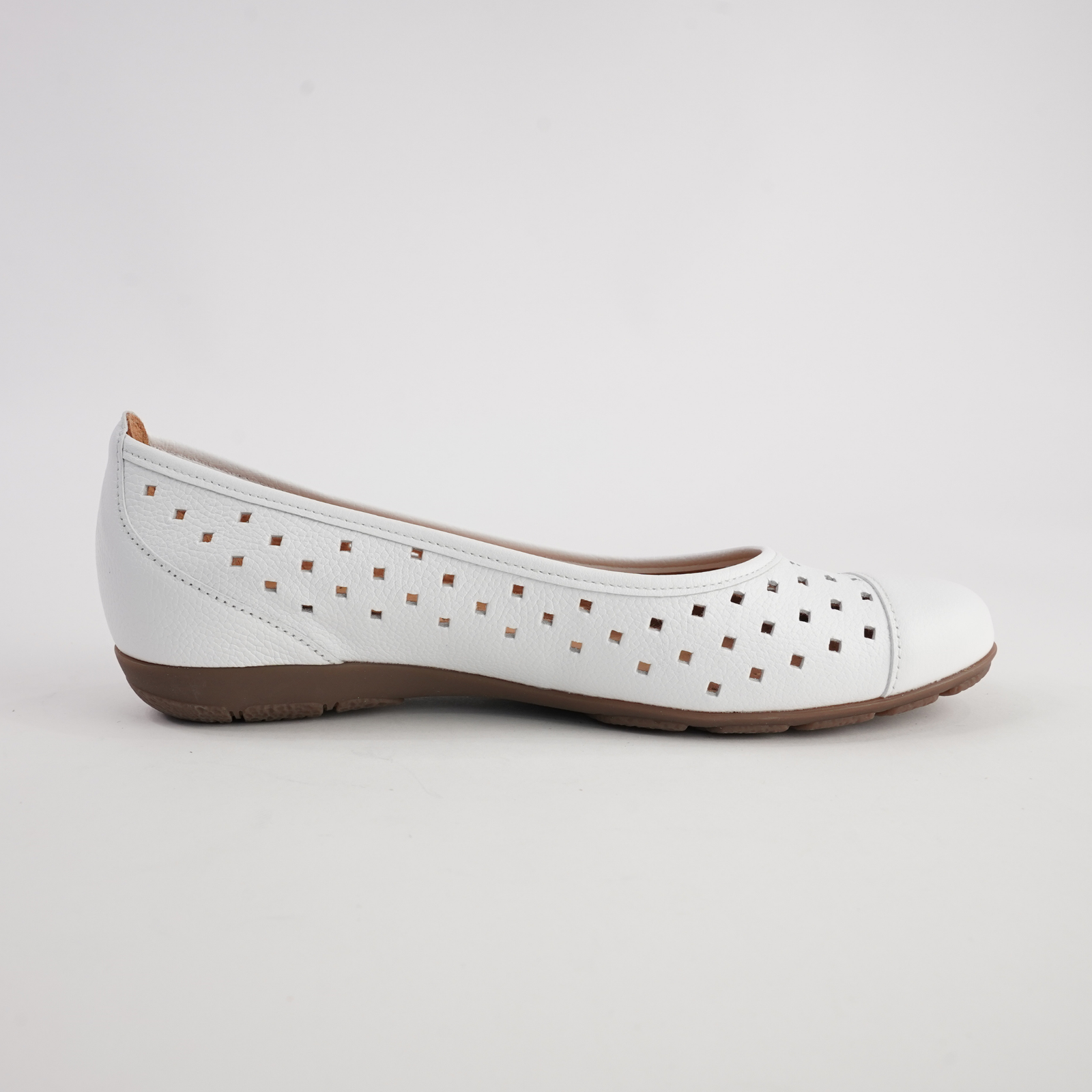 Skylar White Leather Ballet Flats