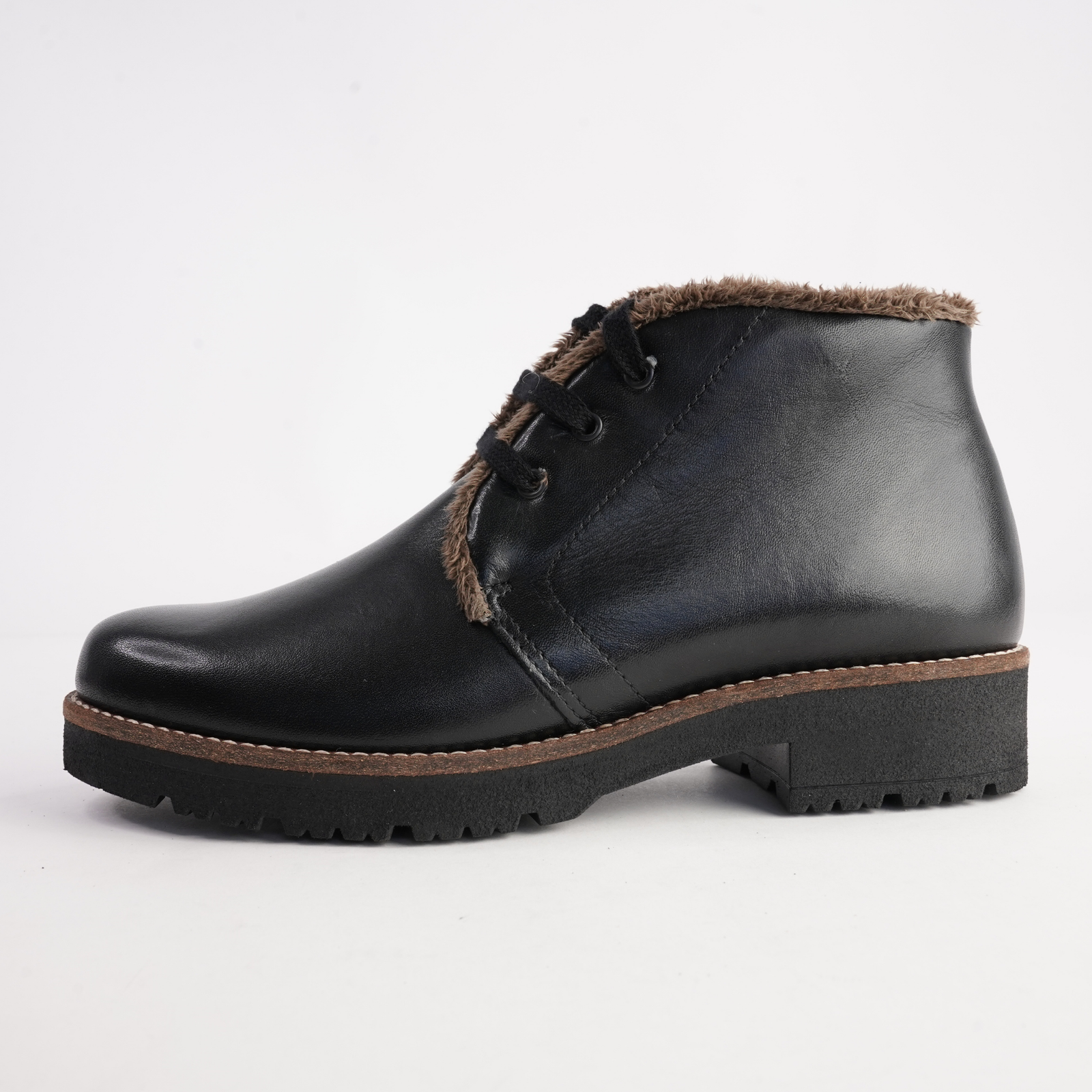 10777 Negro Leather Lace Up Boots