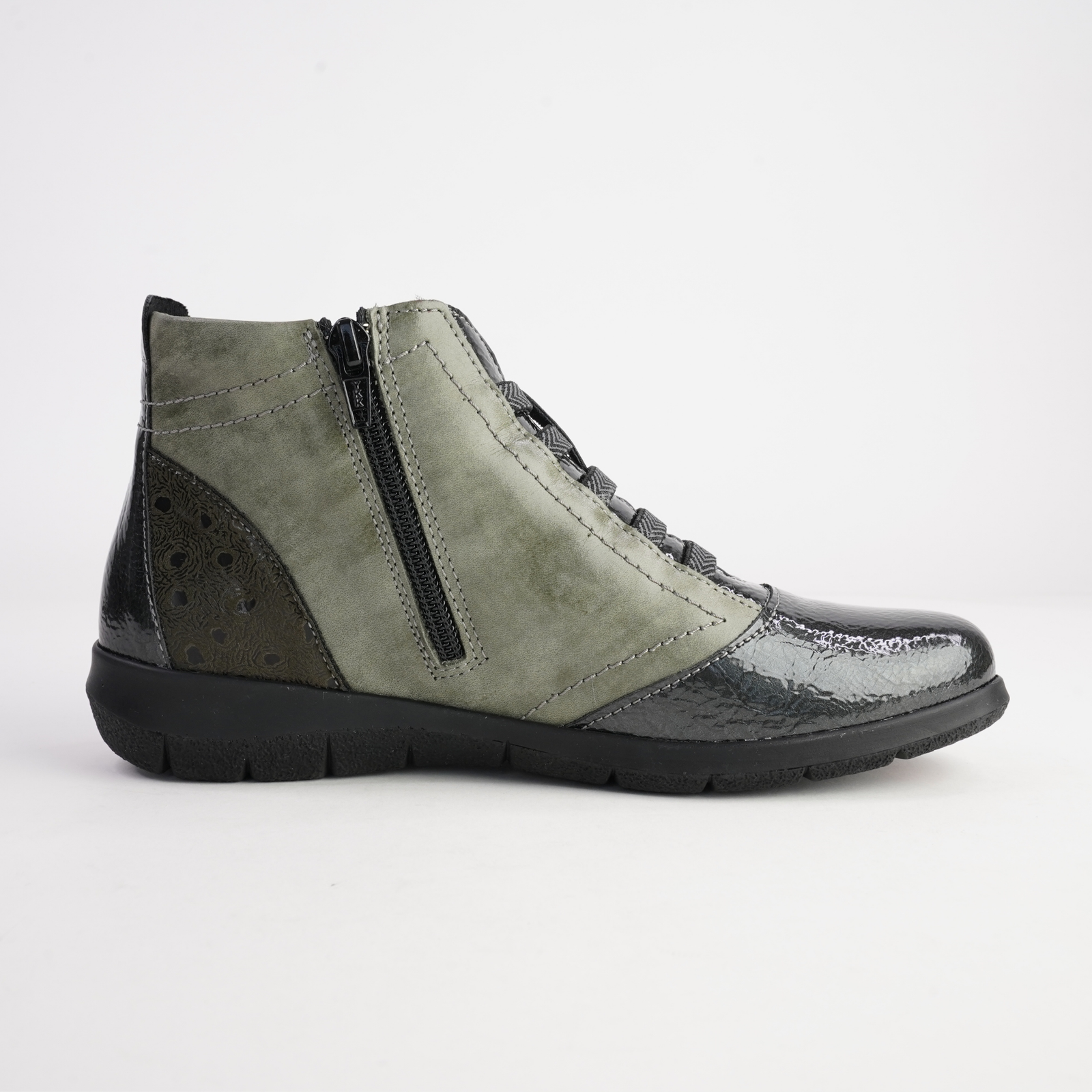 Oxana Hunter Leather Lace Up Boots