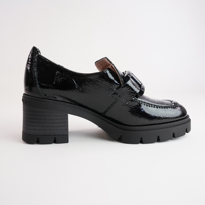 Hi243604 Black Patent Leather Heels