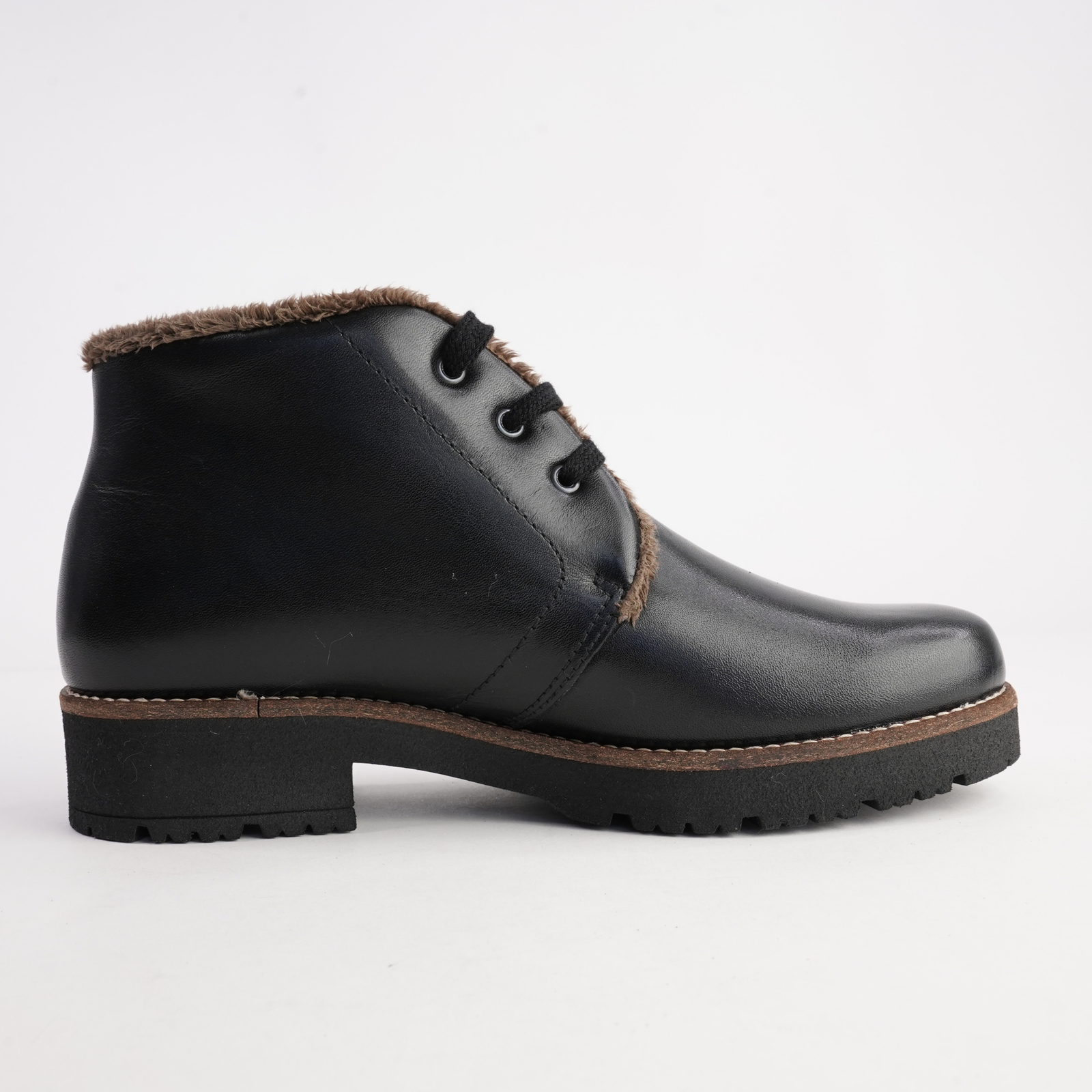 10777 Negro Leather Lace Up Boots