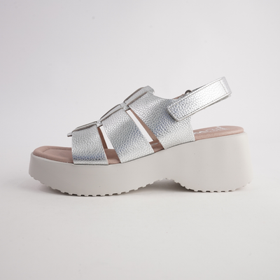 Dove Silver/ Off White Leather Sandals