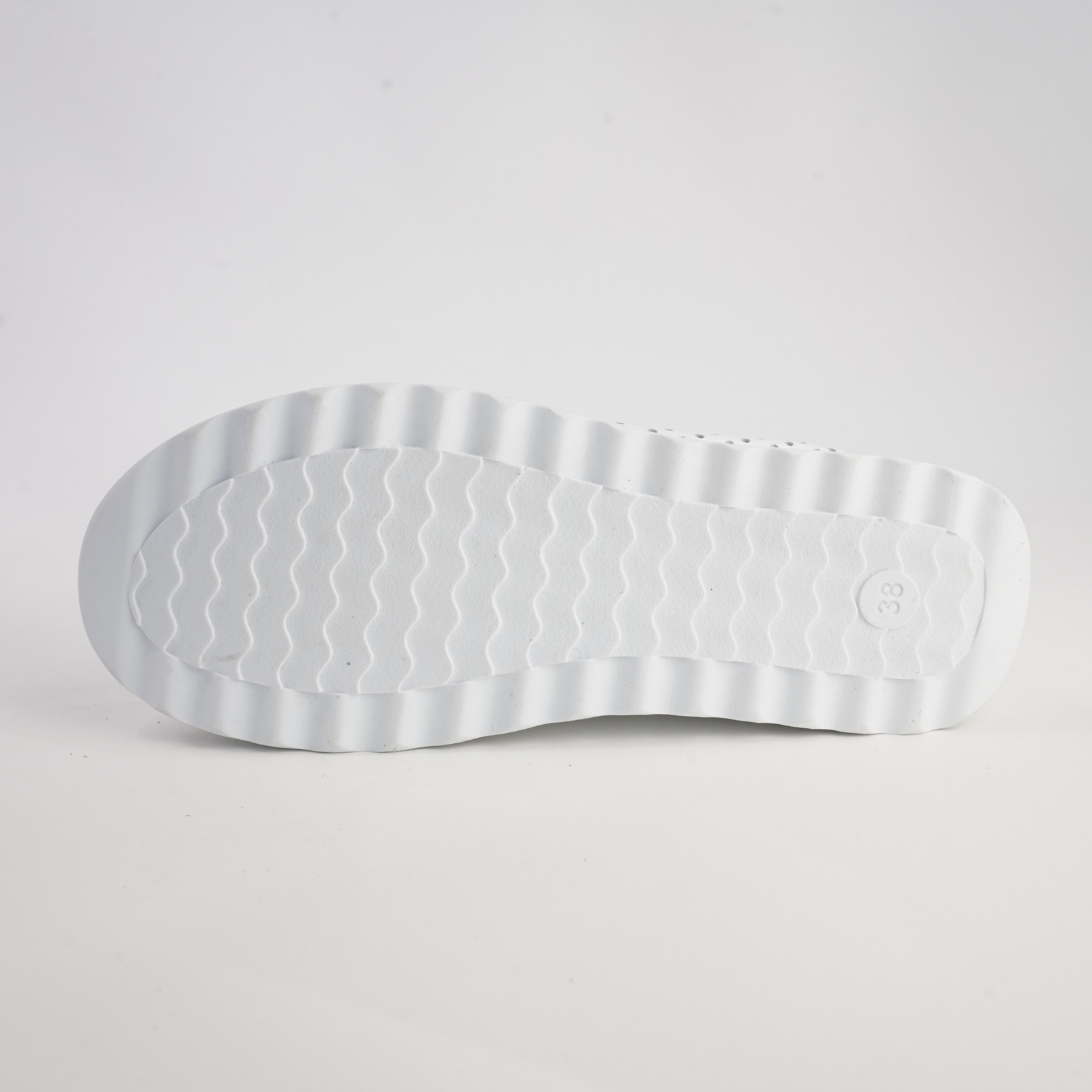 Eg256 White Leather Sneakers