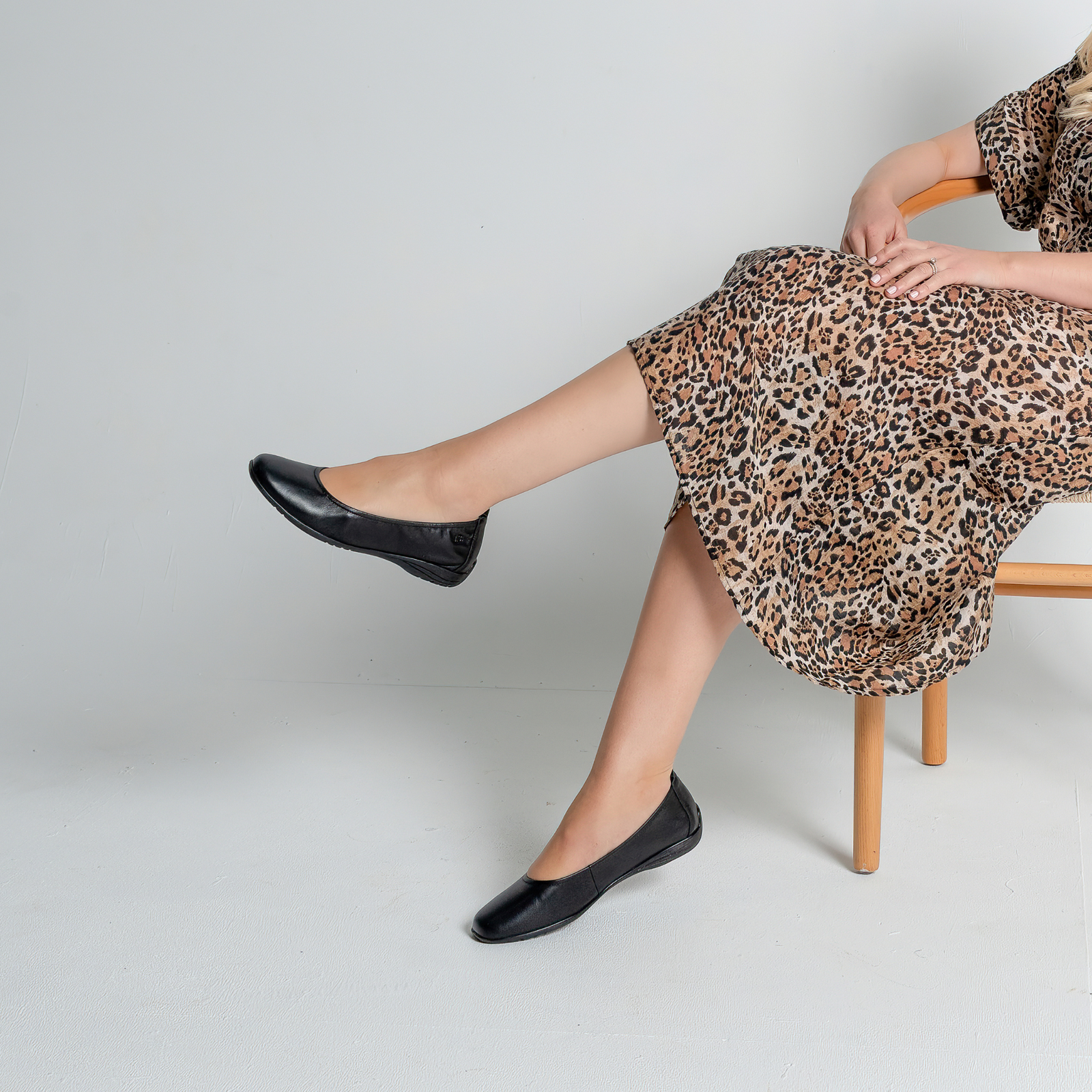 Fenja 01 Black/black Leather Ballet Flats