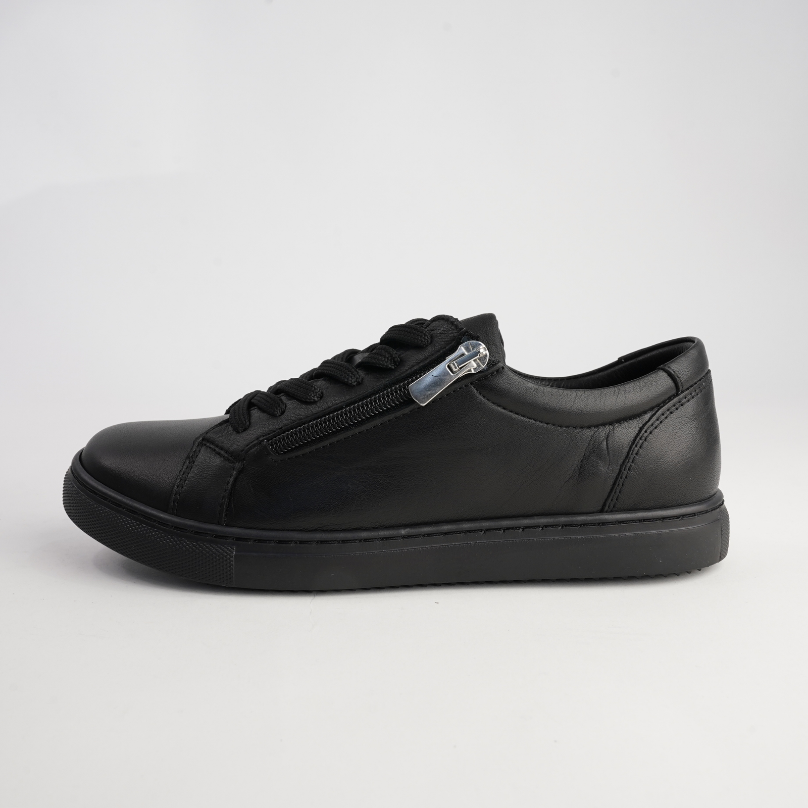 Unly Black Leather Sneakers