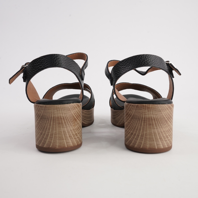 Phillipa Negro Leather Heels