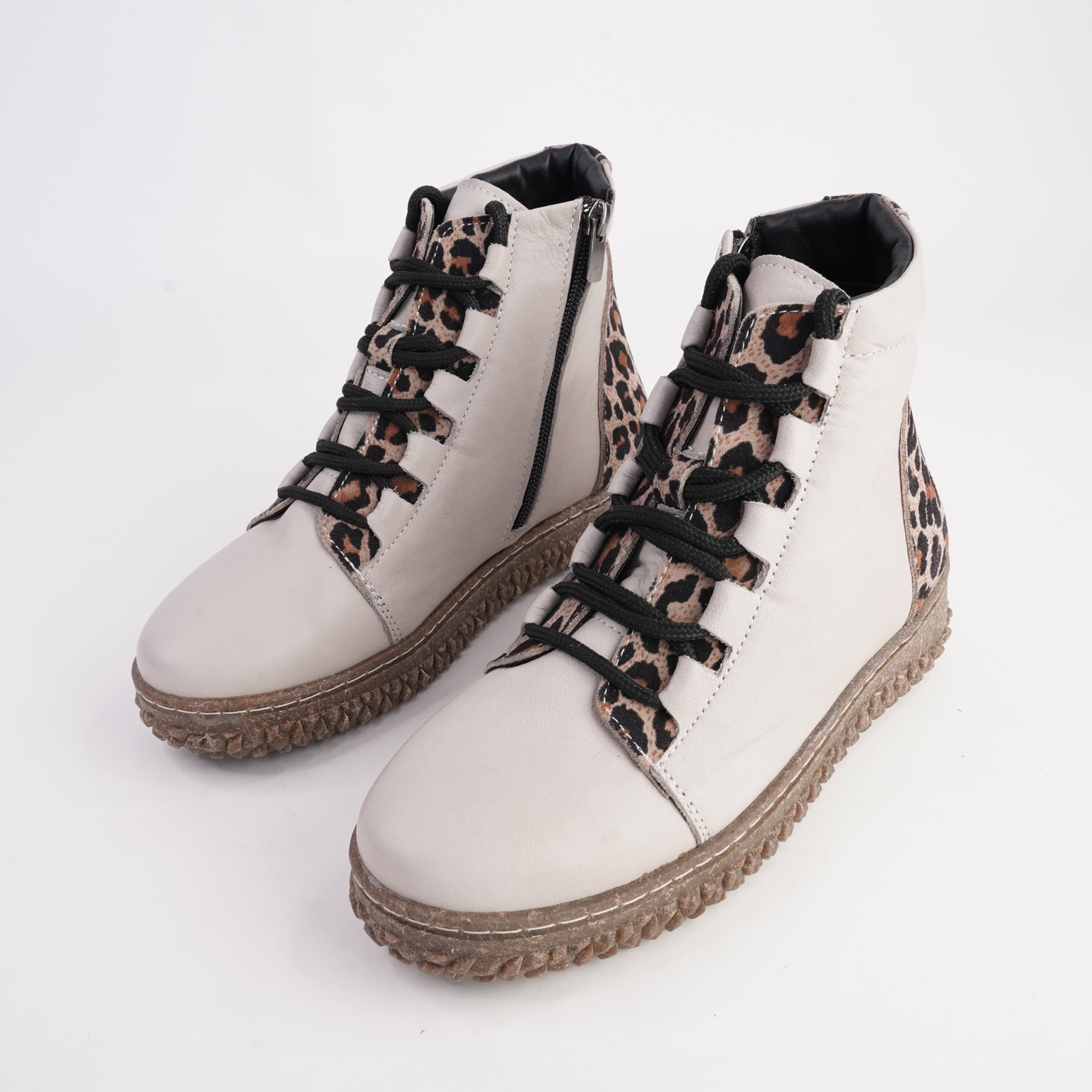 Bonnie Taupe Leather Lace Up Boots