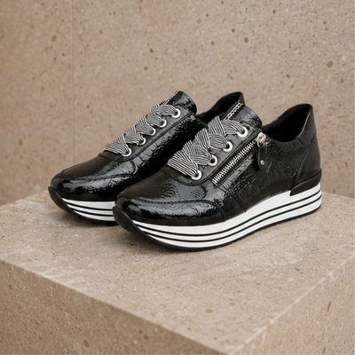 D1302 Schwarz Patent Leather Sneakers