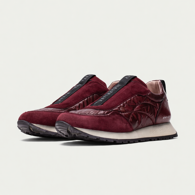 HI254222 Wine Leather Sneakers