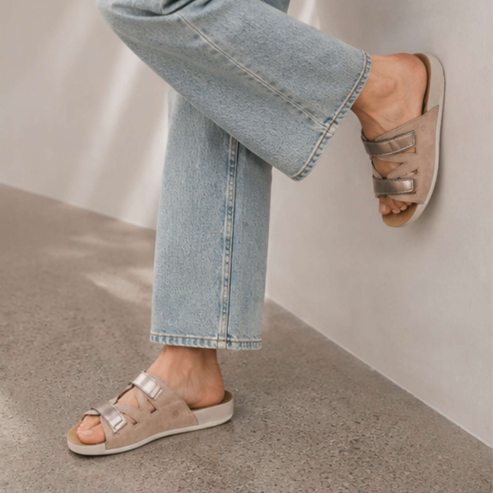 Poet Sandy Combo Sandals