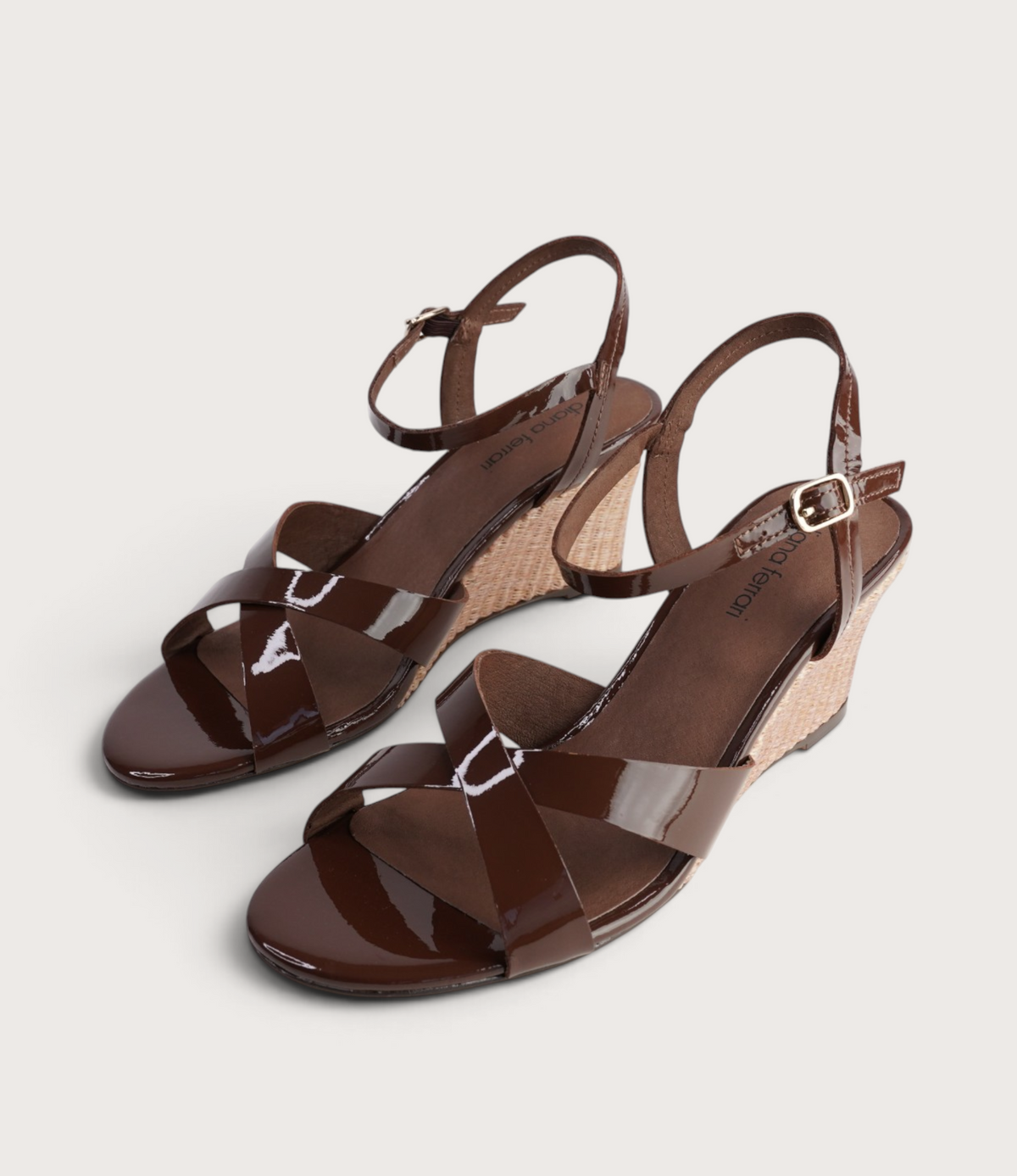 Isenta Chocolate Patent Leather Heels