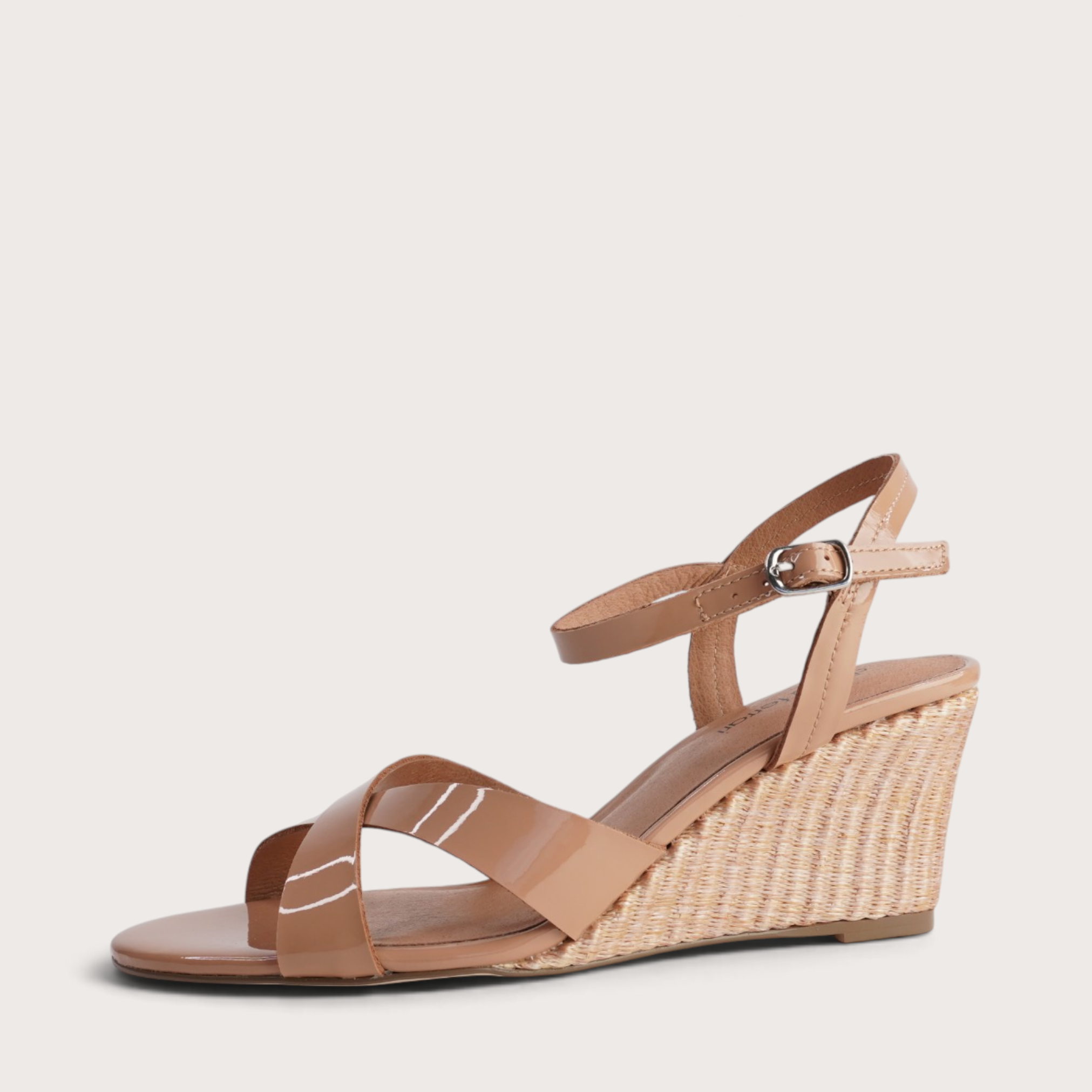 Isenta Nude Patent Leather Heels