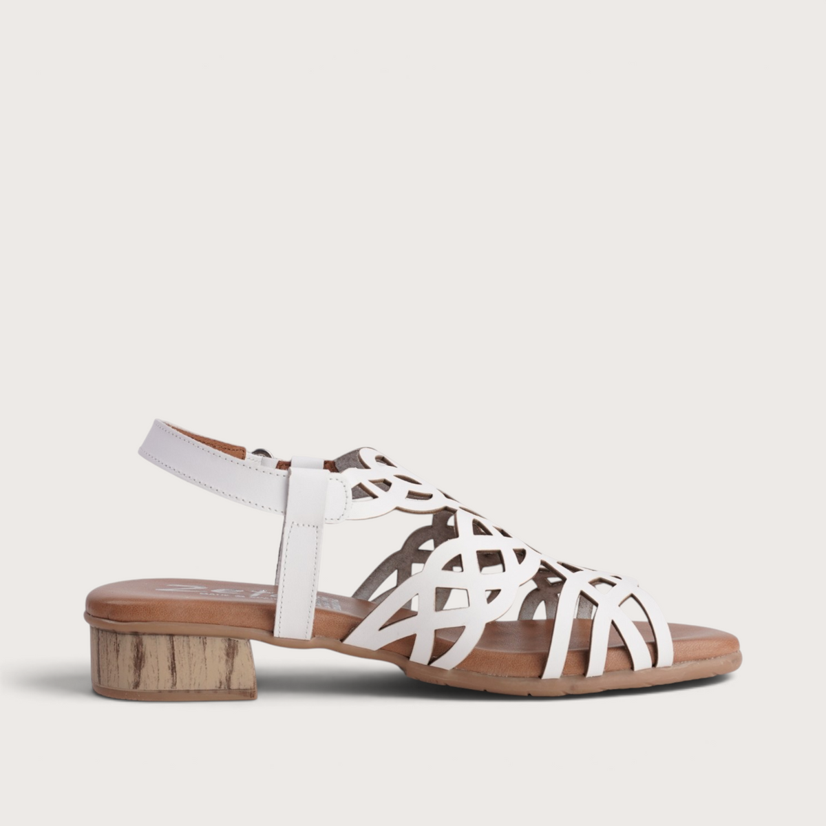 Hilite White Leather Sandals