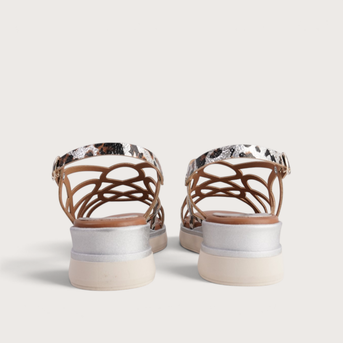 Dessert Plata Leopardo Leather Wedges