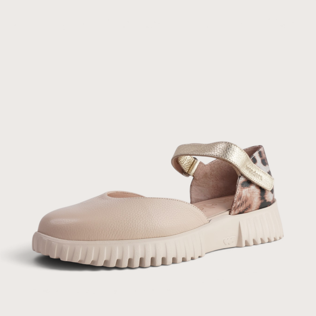 Alcoy Beige/ Platino Multi Leather Flats