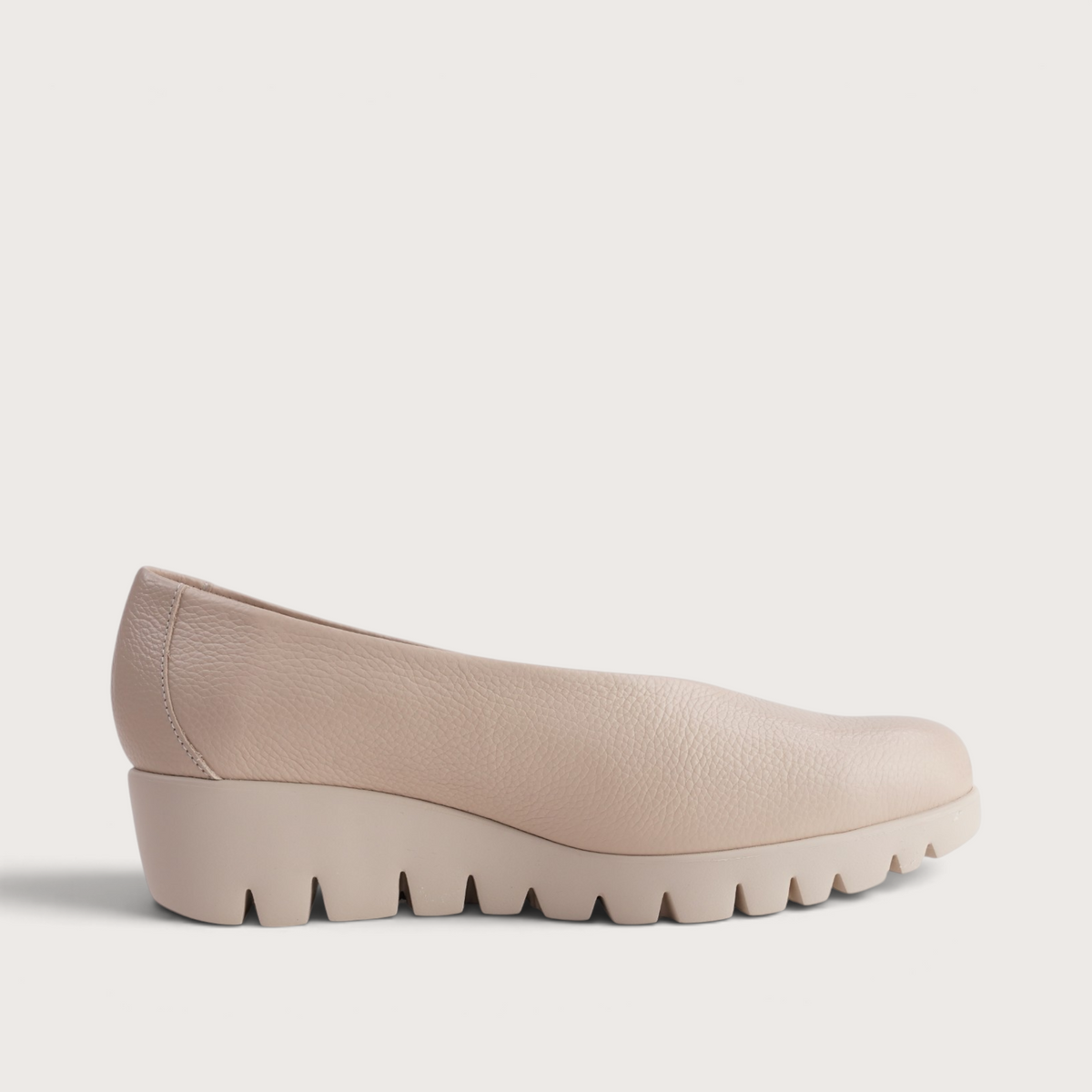 Caroline Beige Leather Flats