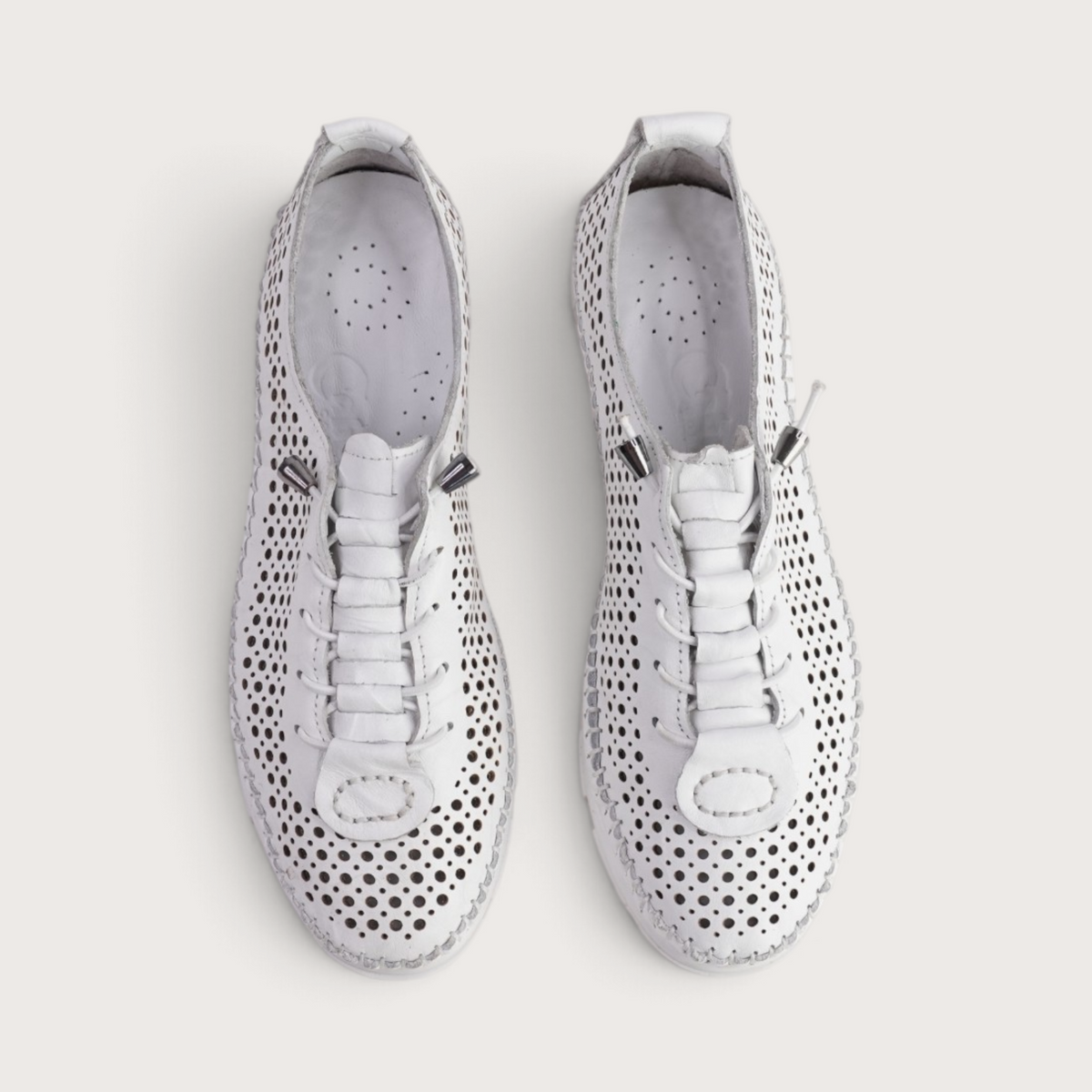 Chin White Leather Sneakers