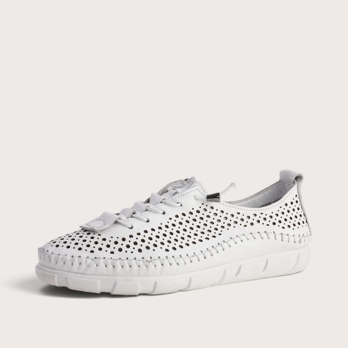 Chin White Leather Sneakers