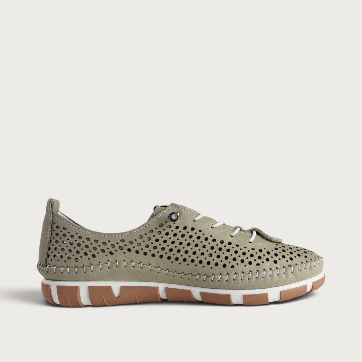 Chin Pistachio Leather Sneakers