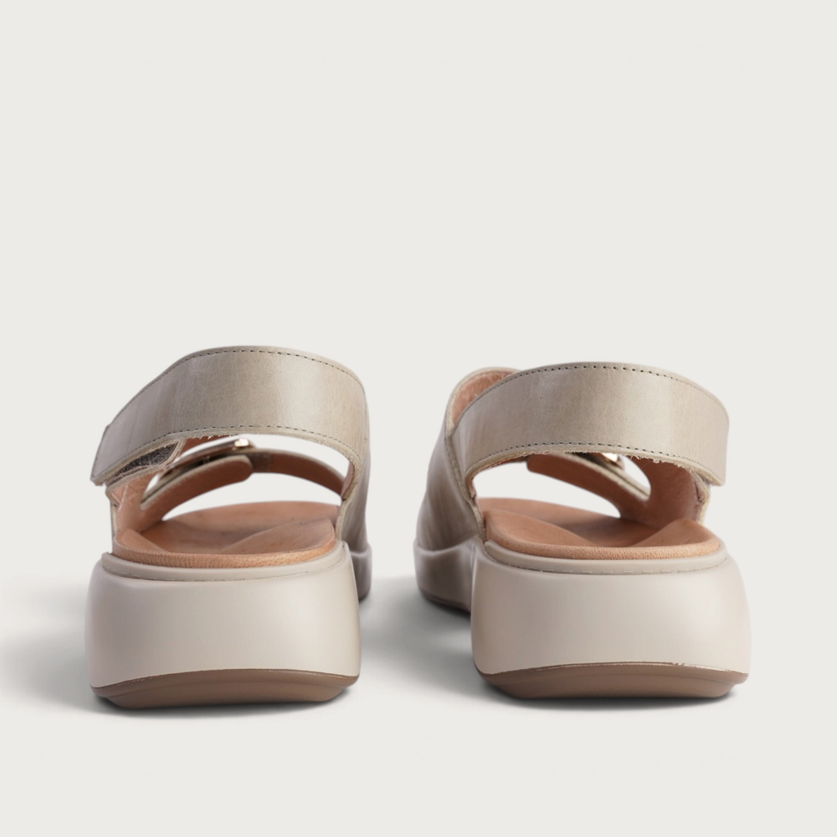Corso Cement Leather Sandals